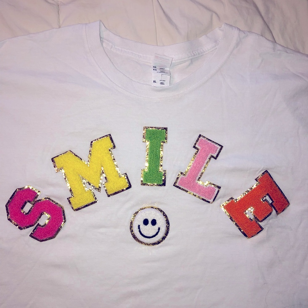 Chenille smile patch Tshirt